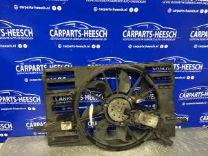 Gebruikte Fan Radiateur Volvo V50 (MW) Prijs op aanvraag aangeboden door Carparts Heesch