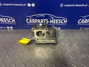Gebruikte Gasklephuis Renault Captur (2R) Prijs € 85,00 Margeregeling aangeboden door Carparts Heesch