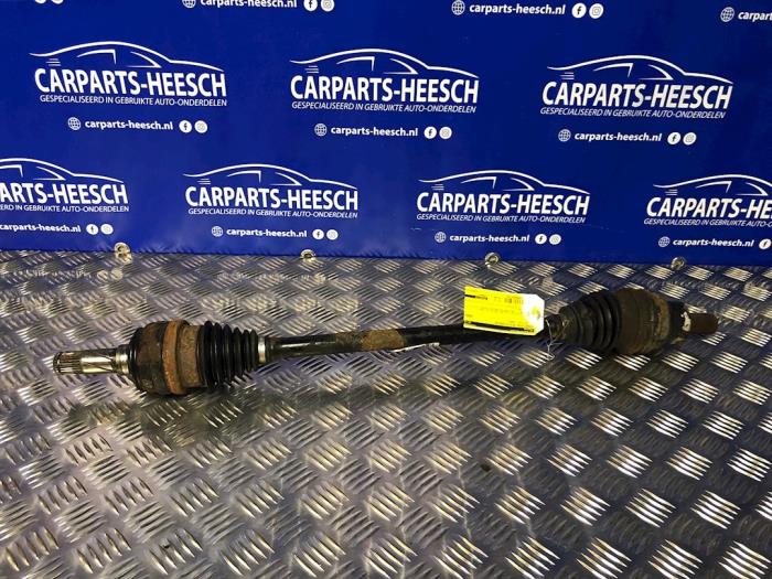 Gebruikte Steekas rechts-achter Volvo V70 (SW) 2.4 T 20V AWD Prijs € 75,00 Margeregeling aangeboden door Carparts Heesch