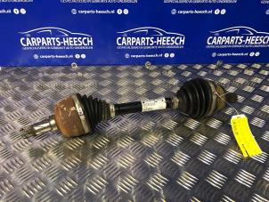 Gebruikte Steekas links-voor Volvo V60 I (FW/GW) 2.0 D3 20V Prijs € 75,00 Margeregeling aangeboden door Carparts Heesch