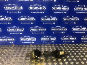 Gebruikte Cardanas links-voor (VWA) Volvo S60 I (RS/HV) 2.3 T5 20V Prijs € 100,00 Margeregeling aangeboden door Carparts Heesch