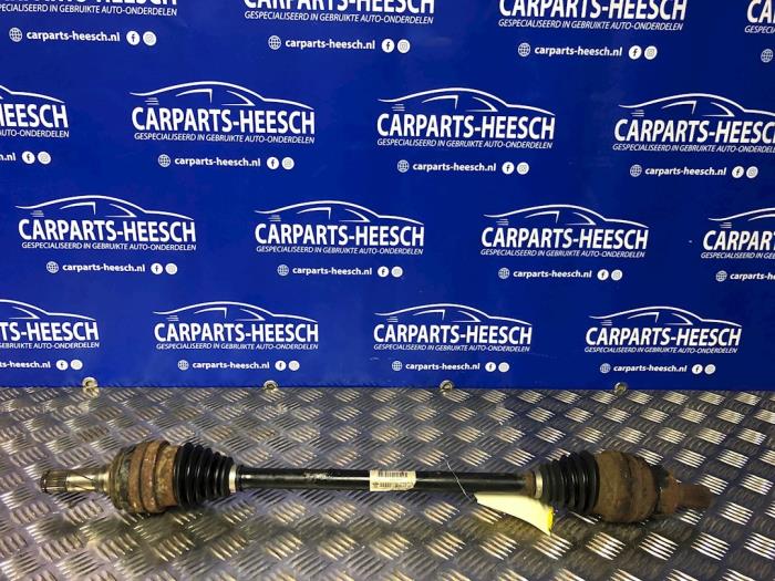 Gebruikte Steekas rechts-achter Volvo XC70 (SZ) XC70 2.4 T 20V Prijs € 65,00 Margeregeling aangeboden door Carparts Heesch