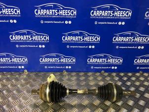 Gebruikte Steekas links-voor Volvo V70 Prijs € 131,25 Margeregeling aangeboden door Carparts Heesch