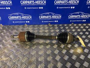 Gebruikte Cardanas links-voor (VWA) Ford Mondeo IV Wagon 2.0 16V Prijs € 75,00 Margeregeling aangeboden door Carparts Heesch