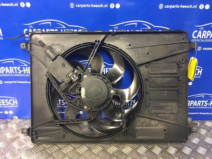 Gebruikte Radiateurfan Ford Mondeo IV Wagon 2.0 16V Prijs € 75,00 Margeregeling aangeboden door Carparts Heesch