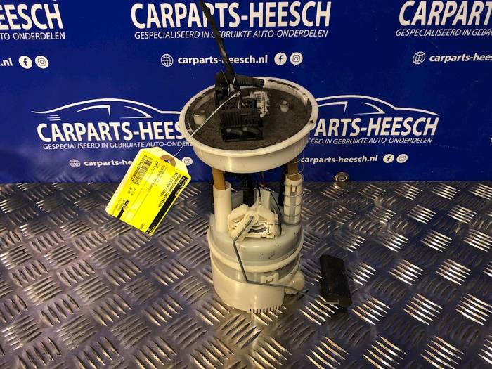 Gebruikte Brandstofpomp Elektrisch Mini Mini (R56) 1.6 16V Cooper Prijs € 40,00 Margeregeling aangeboden door Carparts Heesch