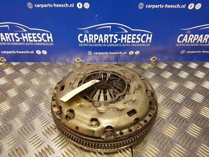 Gebruikte Dubbele massa vliegwiel Audi TT (8J3) 2.0 TFSI 16V Prijs € 150,00 Margeregeling aangeboden door Carparts Heesch