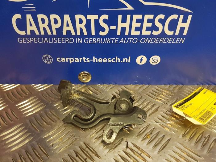 Gebruikte Diversen Opel Zafira Prijs € 10,00 Margeregeling aangeboden door Carparts Heesch