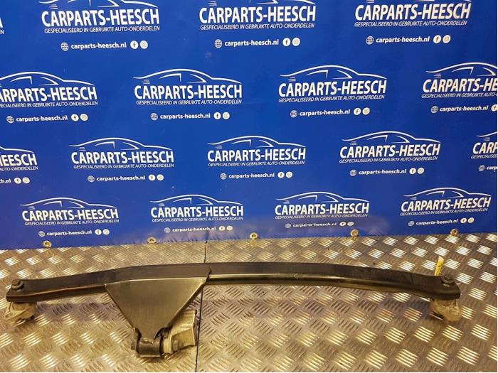 Gebruikte Motorbalk Volvo V70 (SW) 2.4 D5 20V Prijs € 50,00 Margeregeling aangeboden door Carparts Heesch