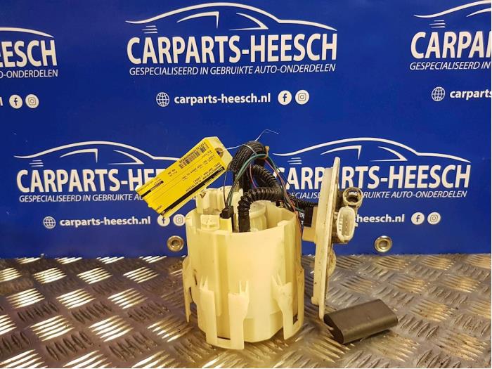 Gebruikte Tank element Pomp Opel Zafira Prijs € 40,00 Margeregeling aangeboden door Carparts Heesch