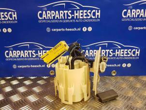 Gebruikte Tank element Pomp Opel Zafira Prijs € 52,50 Margeregeling aangeboden door Carparts Heesch