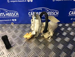 Gebruikte Brandstofpomp Elektrisch Opel Vectra Prijs € 52,50 Margeregeling aangeboden door Carparts Heesch