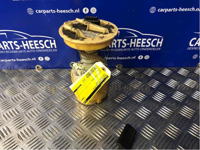 Gebruikte Tank element Pomp Ford Focus Prijs € 40,00 Margeregeling aangeboden door Carparts Heesch