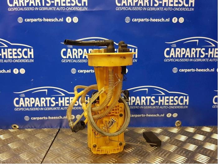 Gebruikte Tank element Pomp Audi A4 Prijs € 40,00 Margeregeling aangeboden door Carparts Heesch