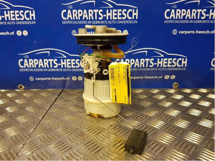 Gebruikte Tank element Pomp Ford Focus Prijs € 40,00 Margeregeling aangeboden door Carparts Heesch