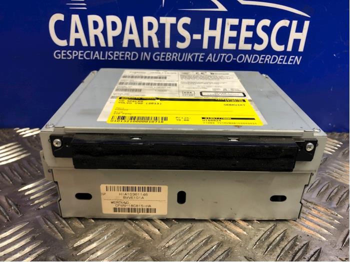Gebruikte CD Speler Volvo V40 (MV) 1.6 D2 Prijs € 75,00 Margeregeling aangeboden door Carparts Heesch