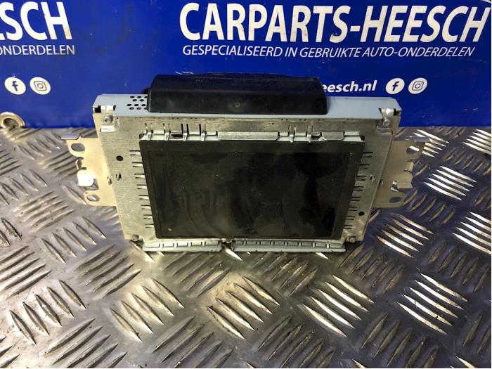 Gebruikte Display Interieur Volvo V40 (MV) 1.6 D2 Prijs € 59,95 Margeregeling aangeboden door Carparts Heesch