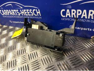 Gebruikte Telefoon Module Peugeot 308 (4A/C) 1.6 VTI 16V Prijs € 50,00 Margeregeling aangeboden door Carparts Heesch