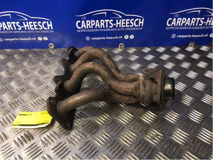 Gebruikte Uitlaatspruitstuk Hyundai i20 1.4i 16V Prijs € 30,00 Margeregeling aangeboden door Carparts Heesch