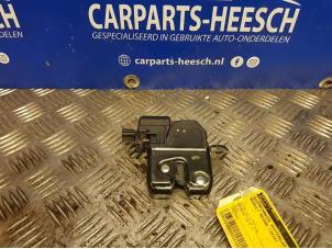 Gebruikte Achterklep Slotmechaniek Renault Megane Prijs € 42,00 Margeregeling aangeboden door Carparts Heesch