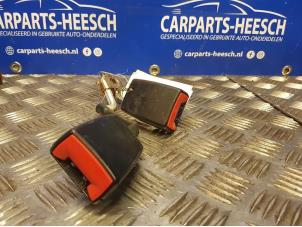 Gebruikte Veiligheidsgordel Insteek links-achter Audi A3 Prijs € 21,00 Margeregeling aangeboden door Carparts Heesch