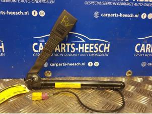 Gebruikte Veiligheidsgordel Insteek rechts-voor Opel Vectra Prijs € 21,00 Margeregeling aangeboden door Carparts Heesch