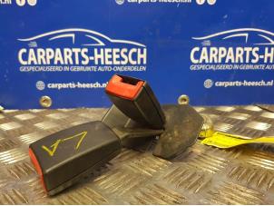 Gebruikte Veiligheidsgordel Insteek links-achter Audi A4 Prijs € 20,00 Margeregeling aangeboden door Carparts Heesch