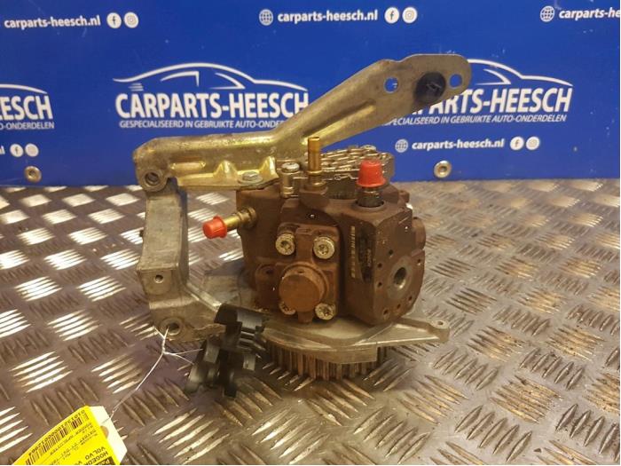 Gebruikte Hogedrukpomp Volvo V50 (MW) Prijs € 125,00 Margeregeling aangeboden door Carparts Heesch