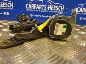 Gebruikte Veiligheidsgordel rechts-voor Ford C-Max Prijs € 42,00 Margeregeling aangeboden door Carparts Heesch