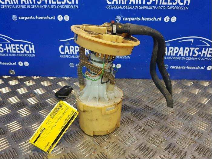 Gebruikte Tank element Pomp Volvo S40 Prijs € 40,00 Margeregeling aangeboden door Carparts Heesch