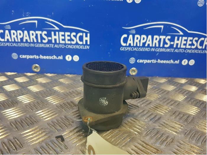 Gebruikte Luchtmassameter Audi A4 Prijs € 20,00 Margeregeling aangeboden door Carparts Heesch