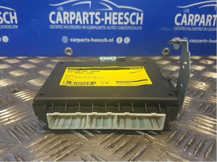 Bodycontrol Module van een Kia Carens III (FG) 2.0i CVVT 16V 2009