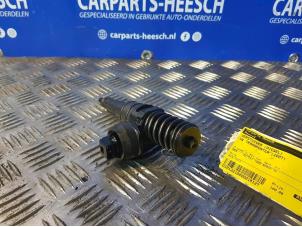 Gebruikte Verstuiver (diesel) Volkswagen Transporter T5 1.9 TDi Prijs € 100,00 Margeregeling aangeboden door Carparts Heesch