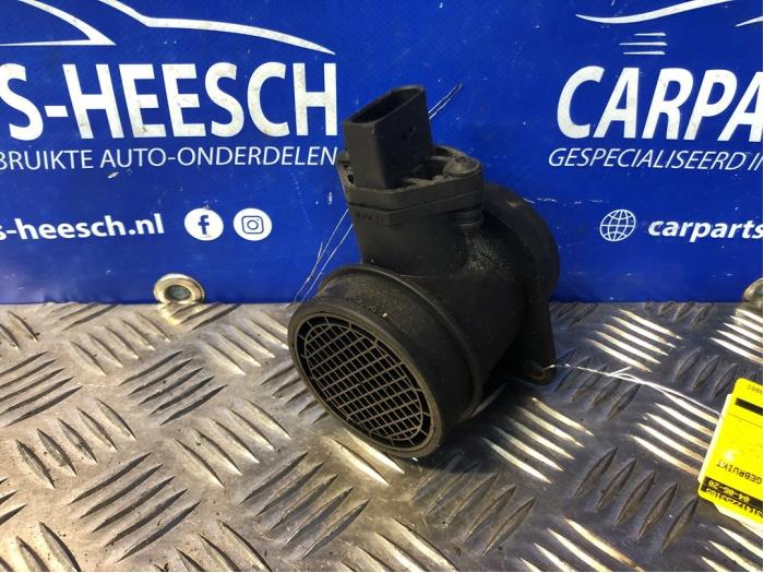 Gebruikte Luchtmassameter Audi A4 Prijs € 20,00 Margeregeling aangeboden door Carparts Heesch