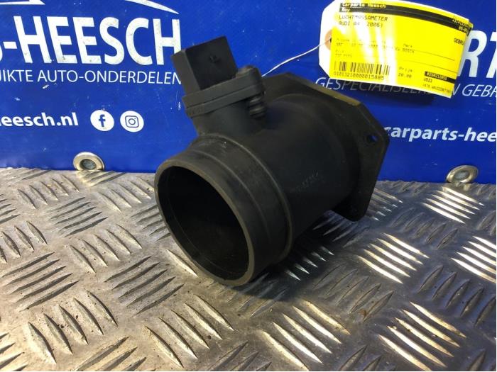Gebruikte Luchtmassameter Audi A4 Avant (B7) 2.0 TDI 16V Prijs € 20,00 Margeregeling aangeboden door Carparts Heesch