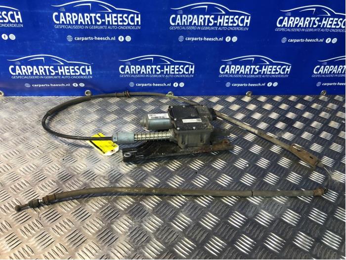 Gebruikte Handrem motor Opel Insignia Sports Tourer 2.0 CDTI 16V 130 ecoFLEX Prijs € 150,00 Margeregeling aangeboden door Carparts Heesch