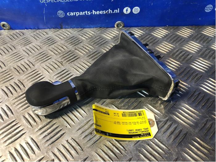 Gebruikte Pook Opel Corsa Prijs € 25,00 Margeregeling aangeboden door Carparts Heesch