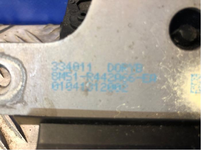 Slotmechaniek Achterklep van een Ford Galaxy (WA6) 1.6 TDCi 2011