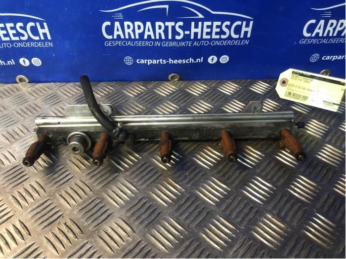Gebruikte Verstuiver brug Volvo V70 (SW) 2.3 T5 20V Prijs € 40,00 Margeregeling aangeboden door Carparts Heesch