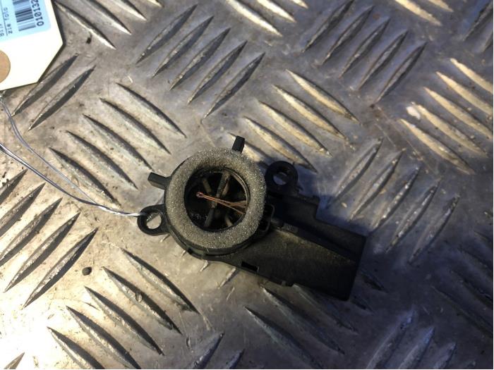 Temperatuursensor binnen van een Volvo V70 (BW) 2.0 D3 20V 2011