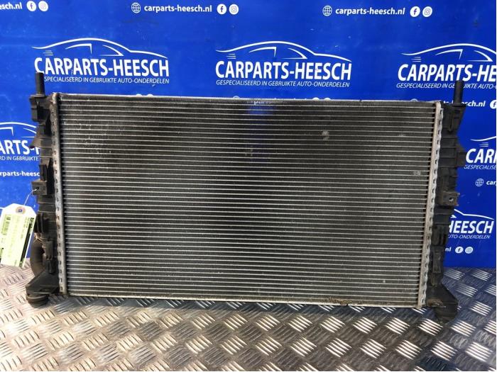 Gebruikte Radiateur Volvo S40 (MS) 1.6 D 16V Prijs € 40,00 Margeregeling aangeboden door Carparts Heesch