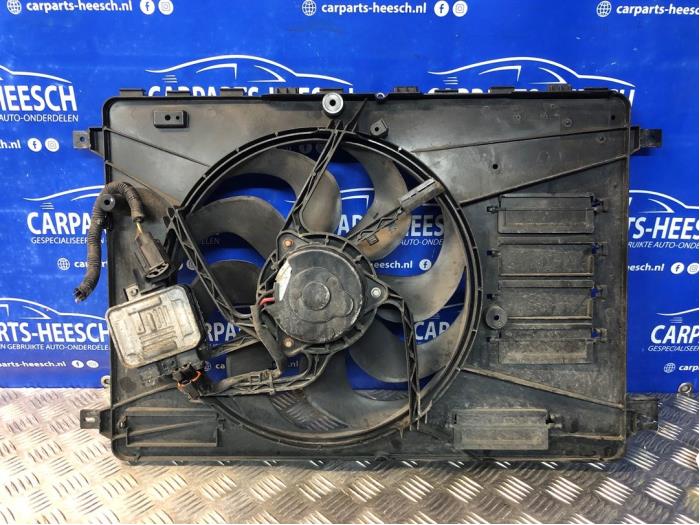Gebruikte Fan Radiateur Ford S-Max (GBW) 2.0 TDCi 16V 140 Prijs € 40,00 Margeregeling aangeboden door Carparts Heesch