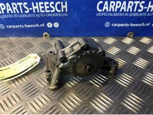 Gebruikte Oliepomp Volkswagen Caddy Prijs € 50,00 Margeregeling aangeboden door Carparts Heesch