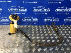Gebruikte Tank element Pomp Volvo XC70 (SZ) XC70 2.4 D5 20V Prijs € 40,00 Margeregeling aangeboden door Carparts Heesch