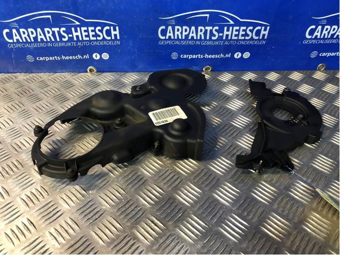 Gebruikte Distributiedeksel Volvo S40 (MS) 1.6 D 16V Prijs € 20,00 Margeregeling aangeboden door Carparts Heesch
