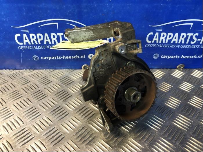 Gebruikte Hogedrukpomp Volvo S40 (MS) 1.6 D 16V Prijs € 125,00 Margeregeling aangeboden door Carparts Heesch
