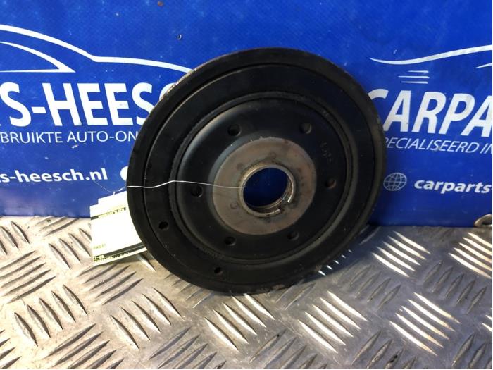 Krukas Poelie van een Volvo S40 (MS) 1.6 D 16V 2009