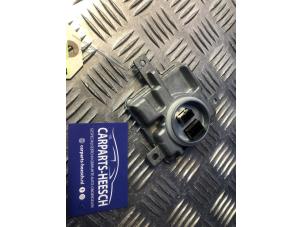 Gebruikte Xenon module Volvo V40 (MV) 1.6 D2 Prijs € 50,00 Margeregeling aangeboden door Carparts Heesch