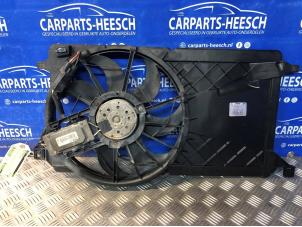 Gebruikte Fan Radiateur Volvo S40 (MS) 1.8 16V Prijs € 50,00 Margeregeling aangeboden door Carparts Heesch