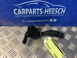 Gebruikte Ruitenwis Schakelaar Volkswagen Eos (1F7/F8) 2.0 TDI DPF Prijs € 15,75 Margeregeling aangeboden door Carparts Heesch